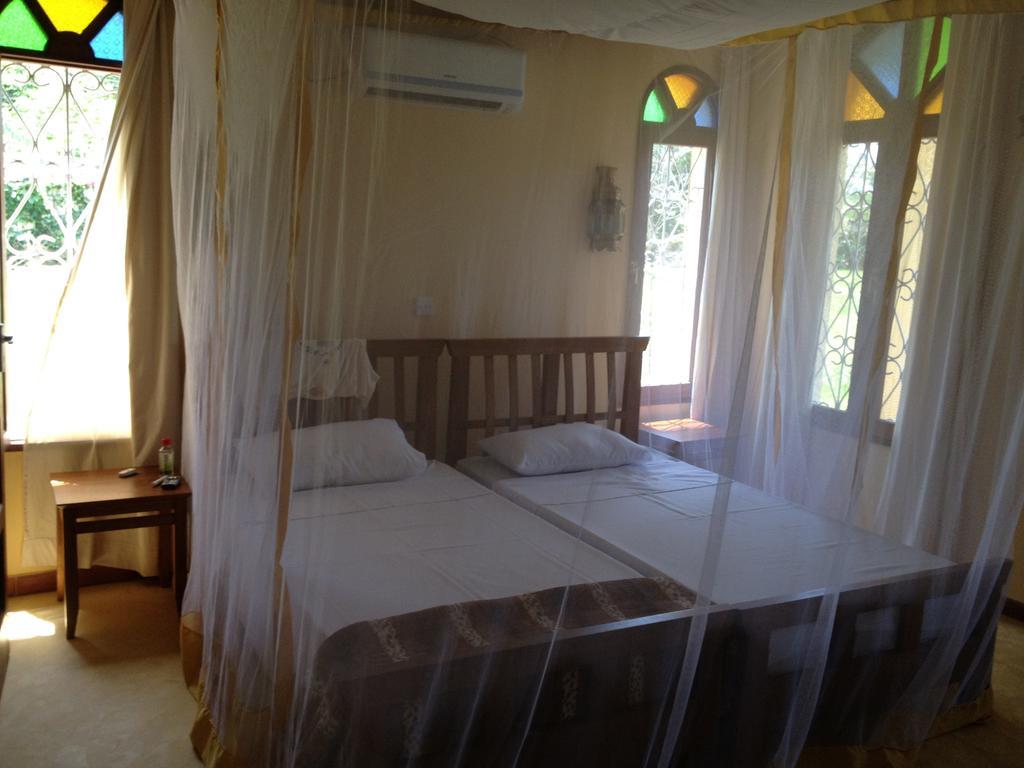 Marula Park Villa Diani Beach Bilik gambar