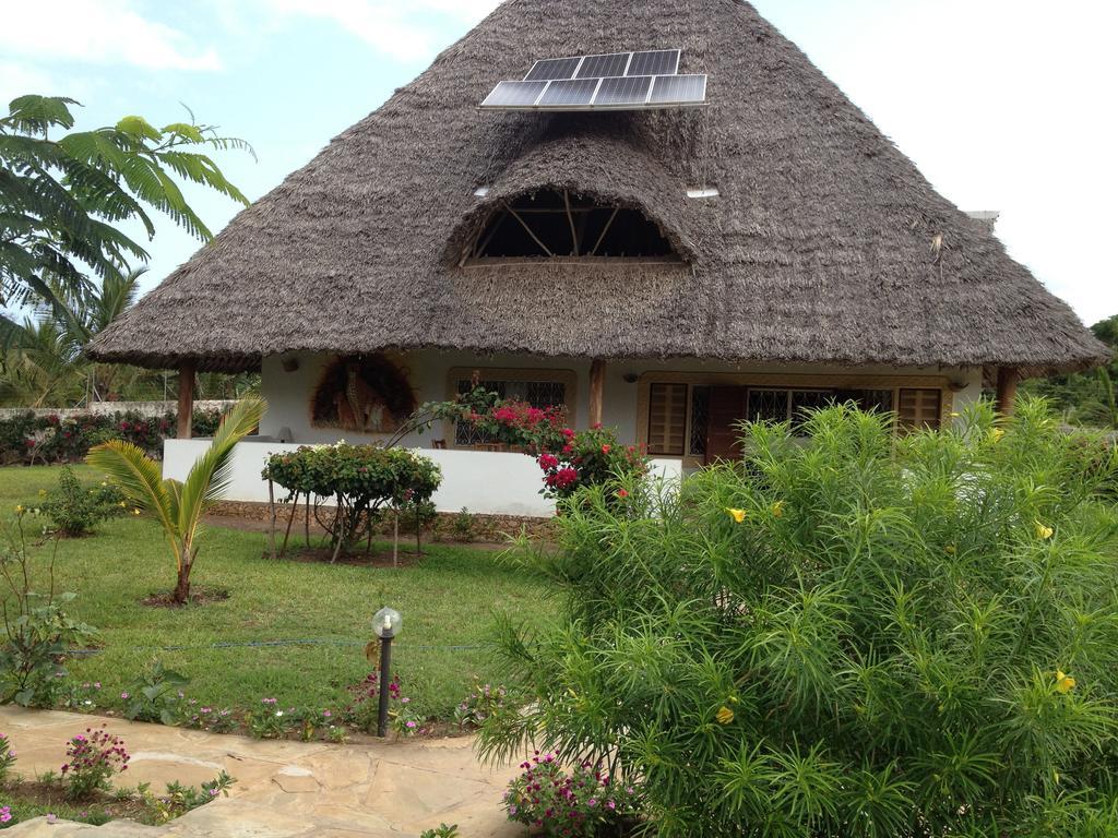 Marula Park Villa Diani Beach Bilik gambar